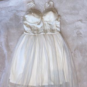 NWOT band of gypsies short white dress